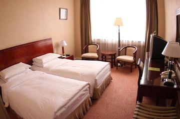 Golden Dragon Otel Kunming Dış mekan fotoğraf
